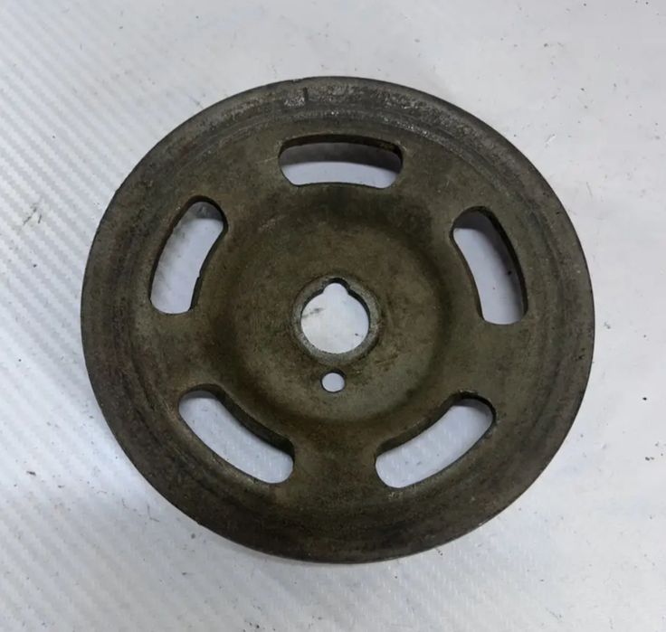 Шків колінвала Ваз 2108 09 099 карбюратор цілий живий