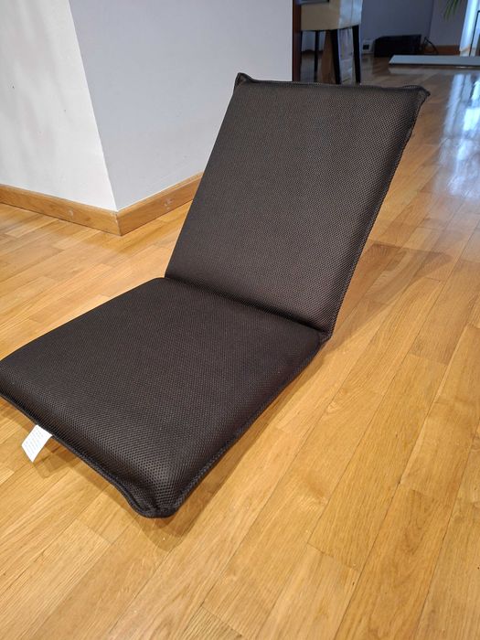 Krzesło podłogowe składane