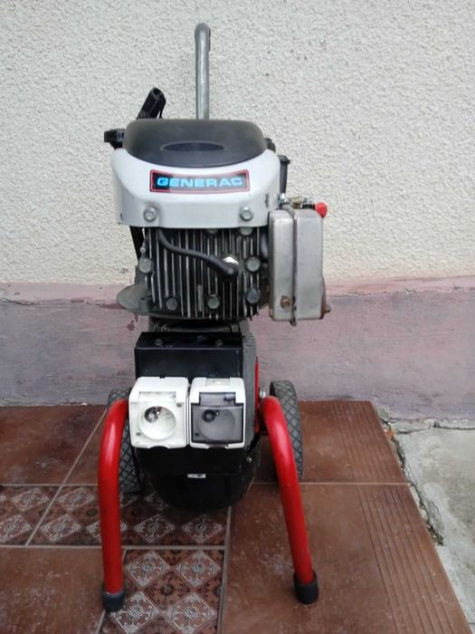 Генератор 2Kw. 220V