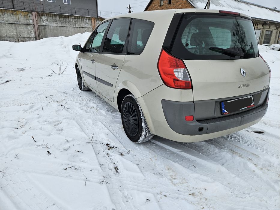 Renault Scenik 2006 рік  1.9 дизель  для військових