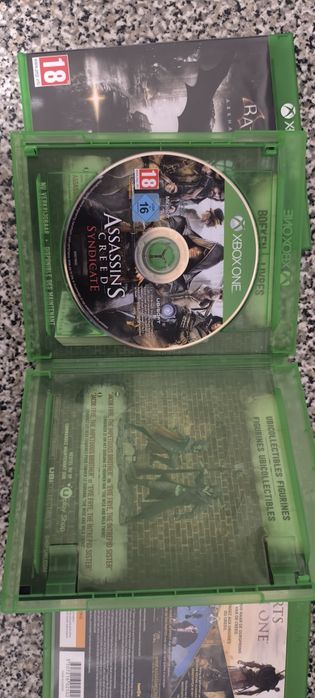 Batman Arkham Knight/Assassin's Creed origins/Assassin's Creed Syndicate Xbox One