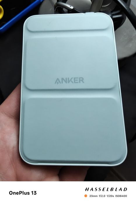Anker 622 Powerbank z funkcją ładowania bezprzewodowego
