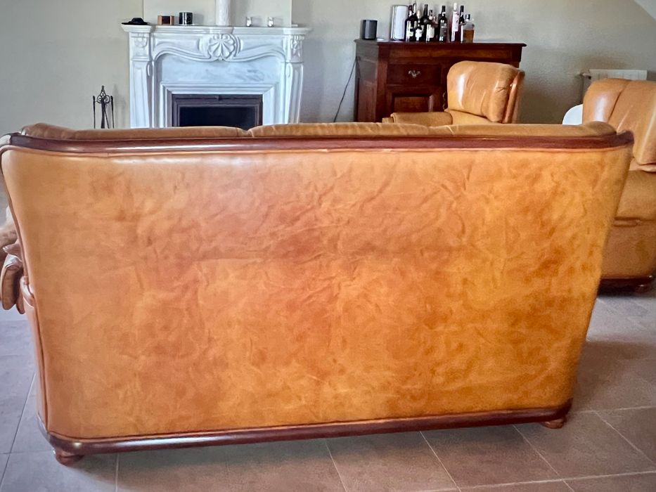 Couch in Soft Butterscotch Leather