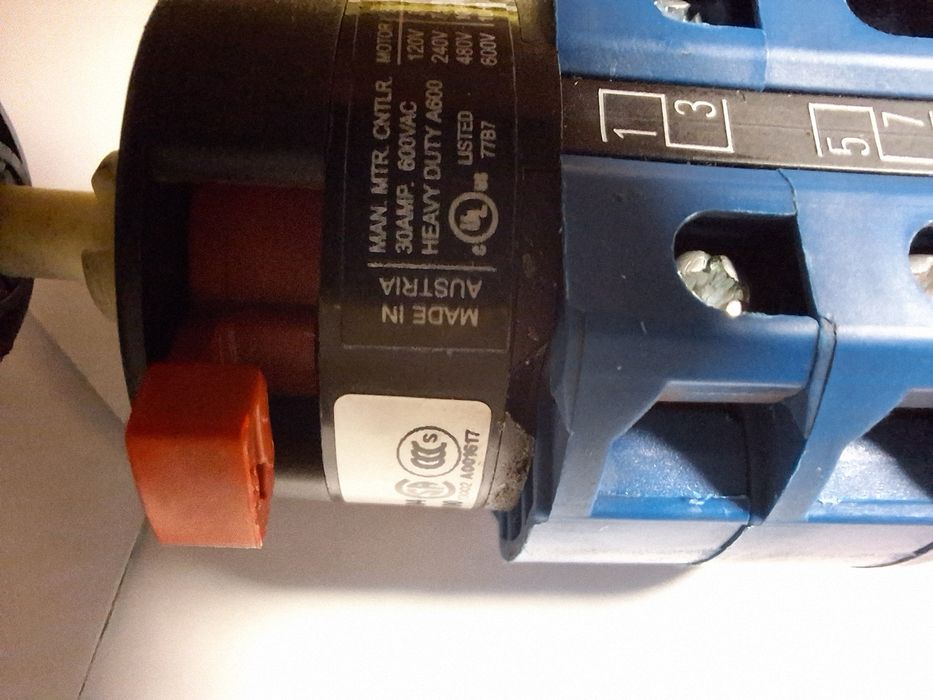 Переключатель Kraus and Naimed