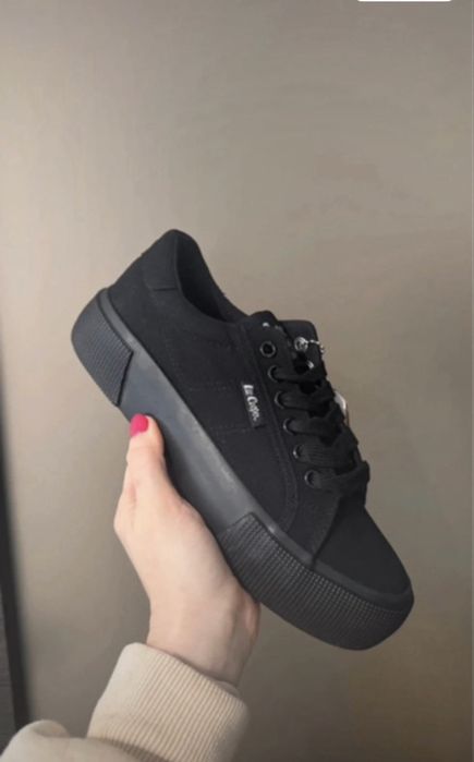 Czarne trampki damskie Lee Cooper roz. 39