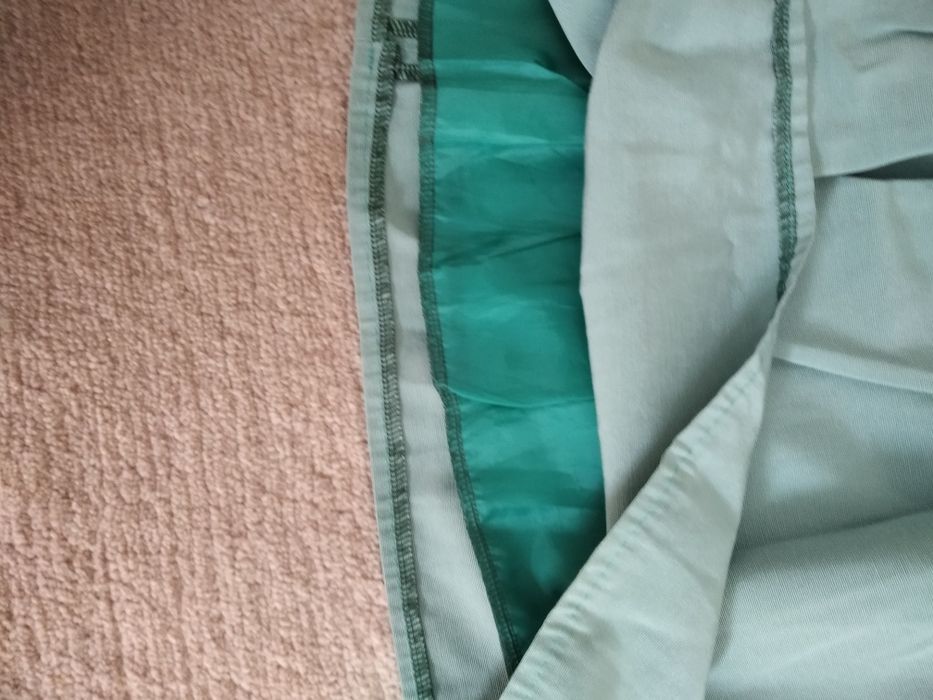 Rozkloszowana miętowa spódniczka handmade S/M