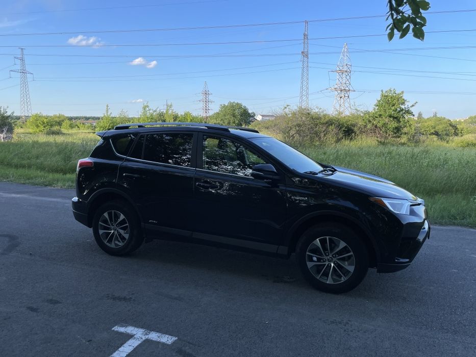 Toyota rav 4 hibrid