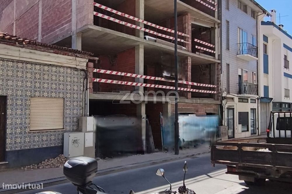 T1 novo com lugar de garagem no centro de Aveiro