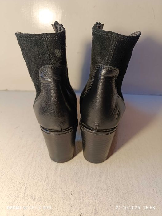 botki, kowbojki skórzane Lasocki