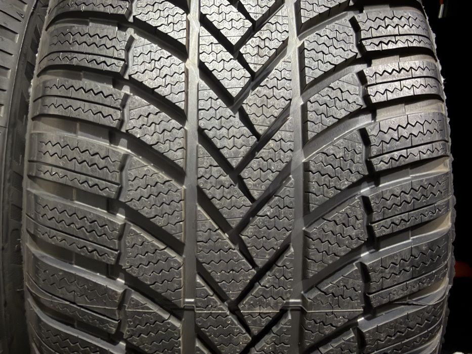 265/50 r 20 Bridgestone 4шт.