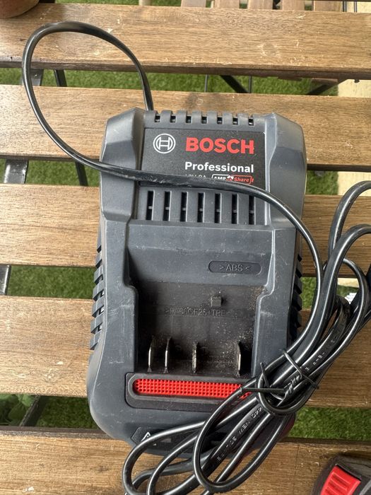 Wkretarka Bosch 12v