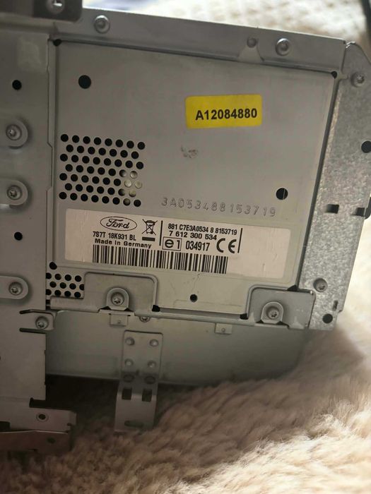 Radio z nawigacją Mondeo mk4