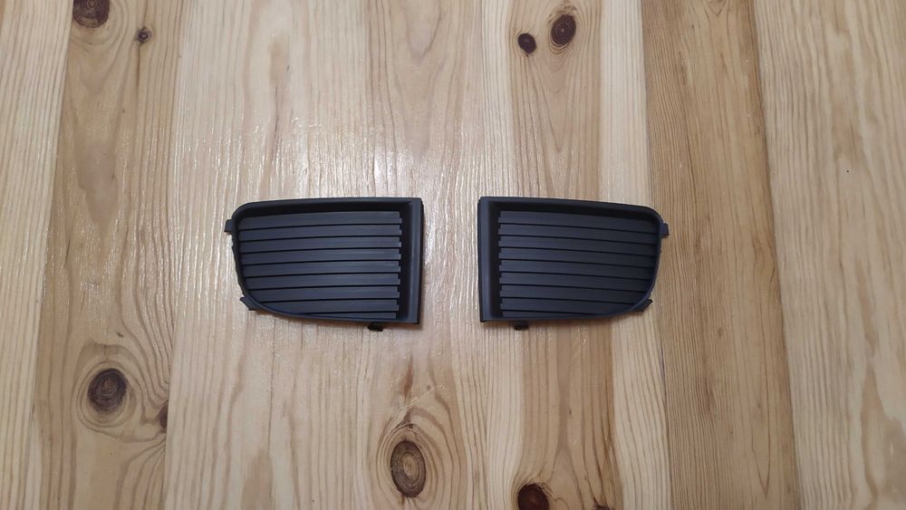 Решетка Заглушка в бампер SuperB,Octavia A7,Octavia A5,Tour,Fabia,Audi