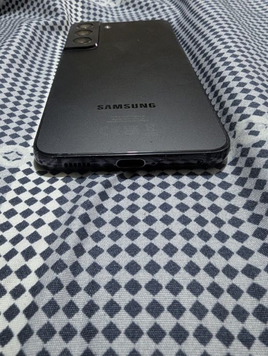 Samsung Galaxy S22