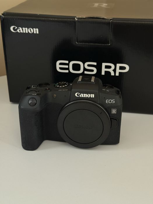 Фотоапарат Canon eos rp
