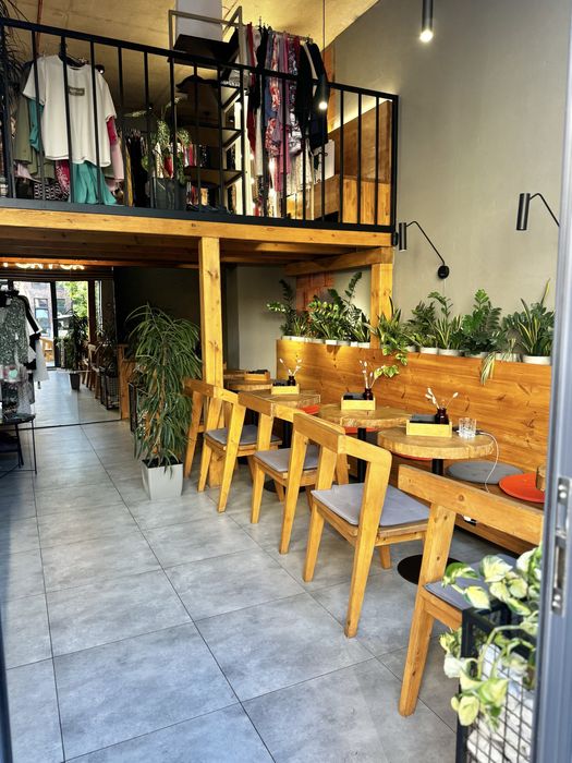 СРОЧНО, готовый бизнес, кофейня на Фонтане, Фасад, проходное место