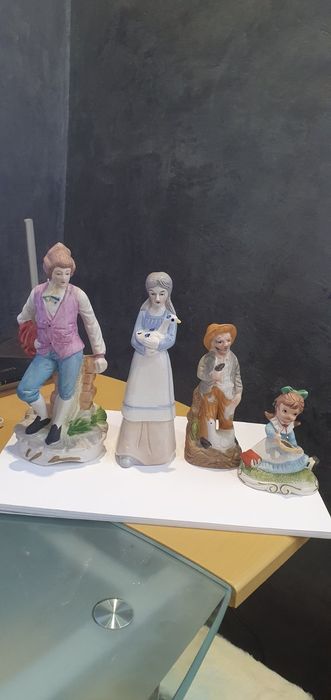 Фарфорові статуетки