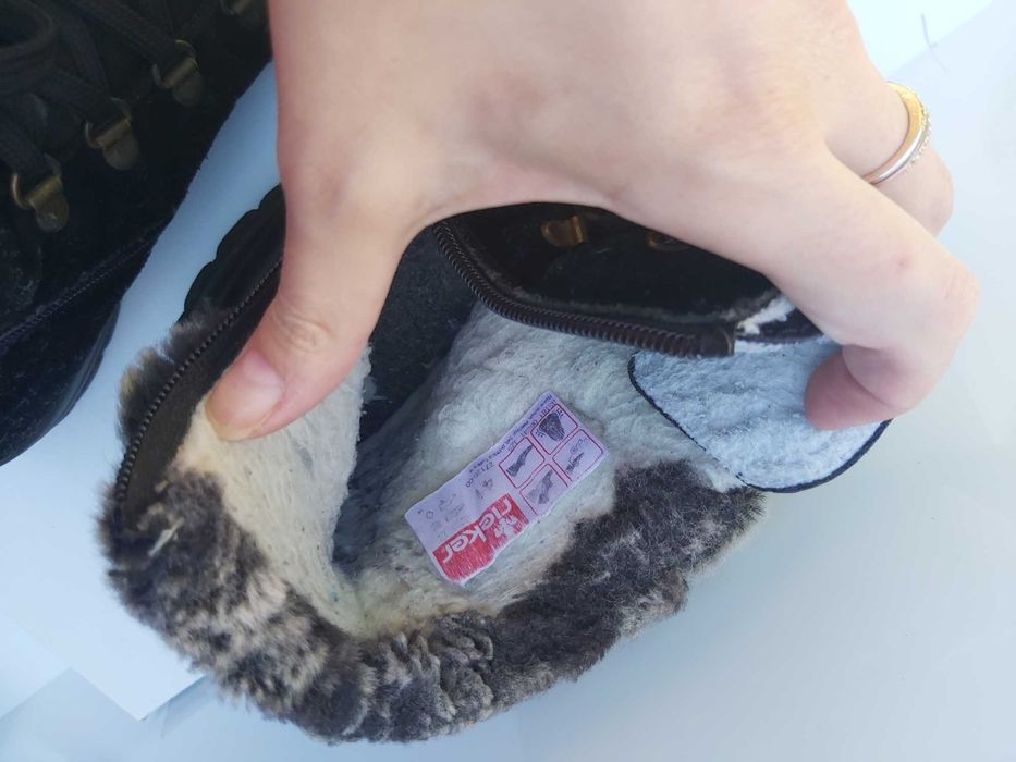 SP Botki ocieplane RIEKER czarne zamszowe oficerki kozaki 41