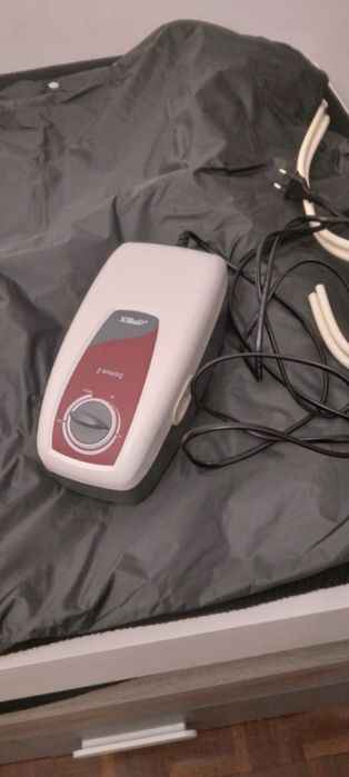 Cama articulada elétrica com elevação