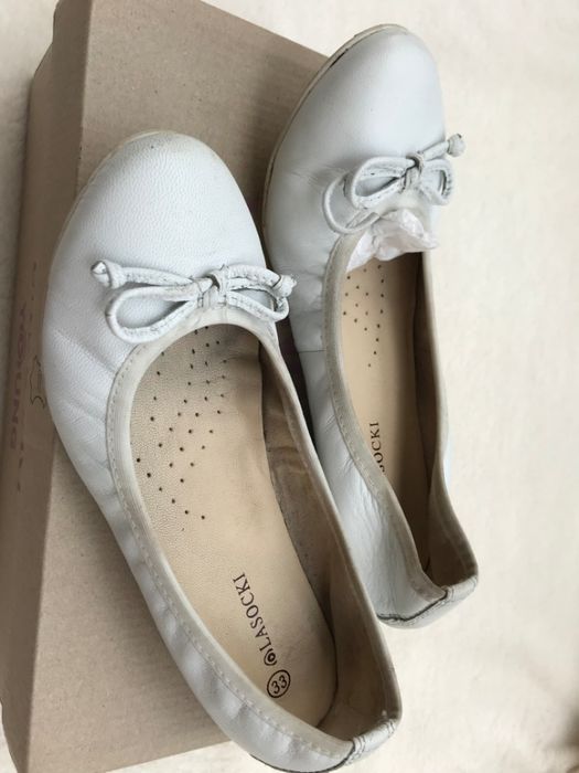 Białe skórzane!!! buty komunijne dla dziewczynki - rozm. 33