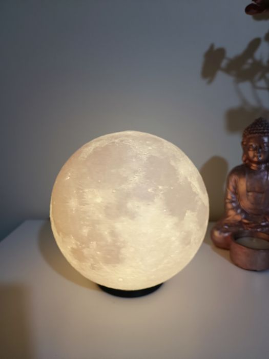 Candeeiro Lua 3D RGB com comando – Luz LED multicor