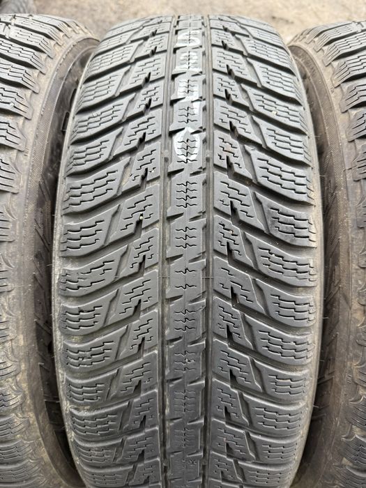 Opony zimowe 225/65/17 Nokian 4szt 5,5mm
