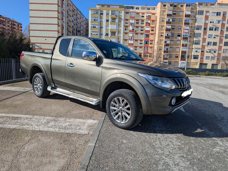 Mitsubishi L200 2.4 DI-D CD Instyle Strakar 4WD