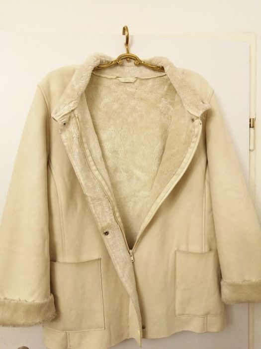 Piękna kurteczka kożuszek