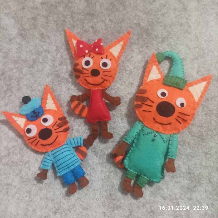 Іграшки "Три кота "