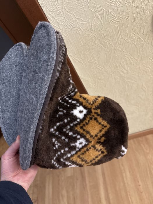Чуни высокие, тапки из овечьей шерсти, капці на овчині чуні, теплі