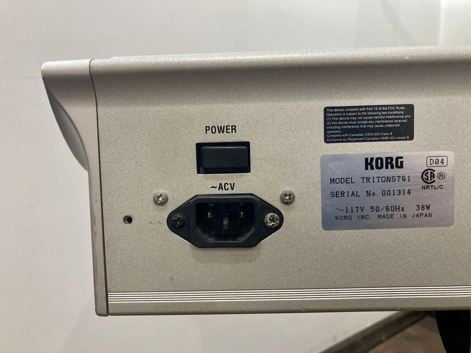 KORG Triton Studio 61: 19 500 грн. - Синтезатори Одеса на Olx
