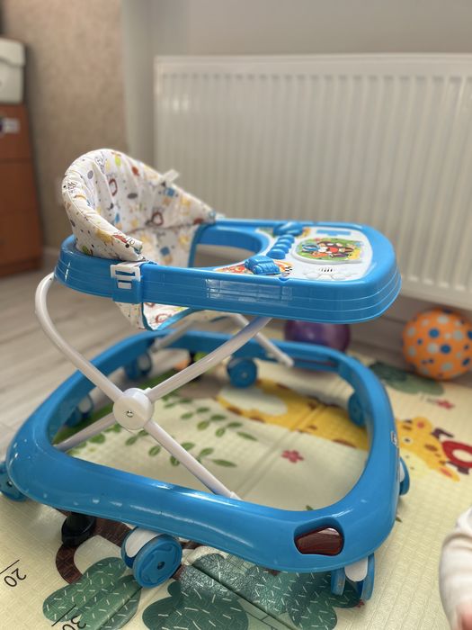 Ходунки дитячі.