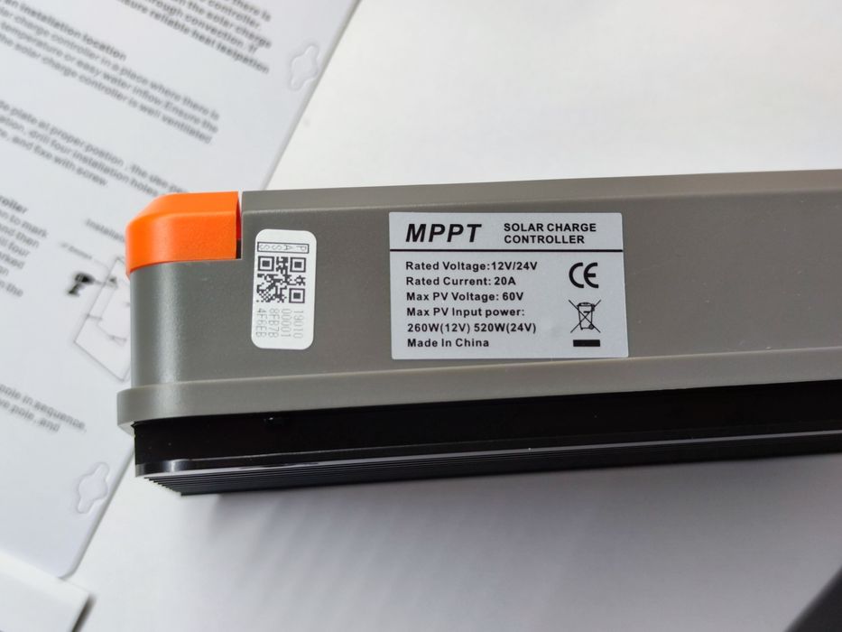 MPPT контроллер заряда PowMr POW-Keeper 1220 для солнечных станций.