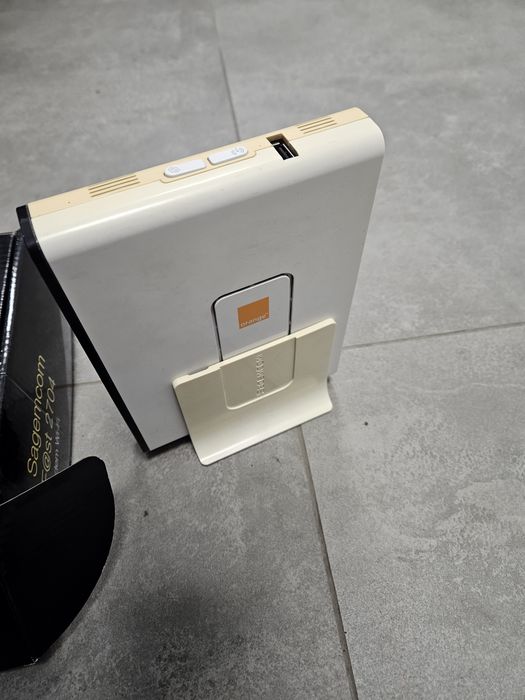 Router Sagem Fast 2704