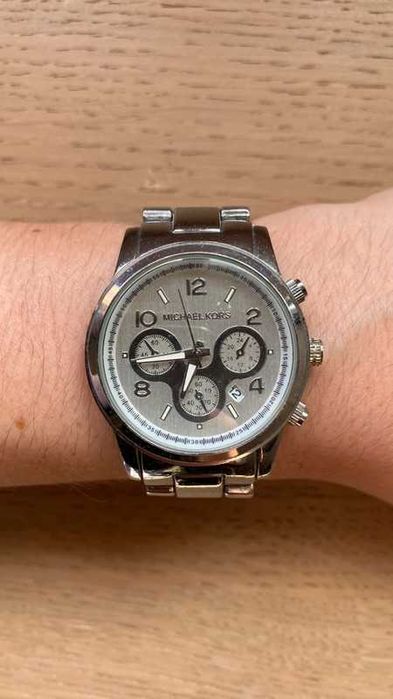 Relógio Michael Kors Runway
