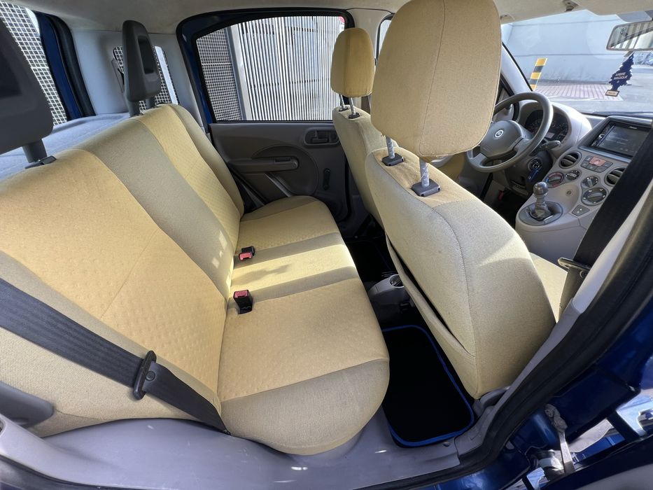 Fiat Panda - 1.2i - AC + Bluetooth + City