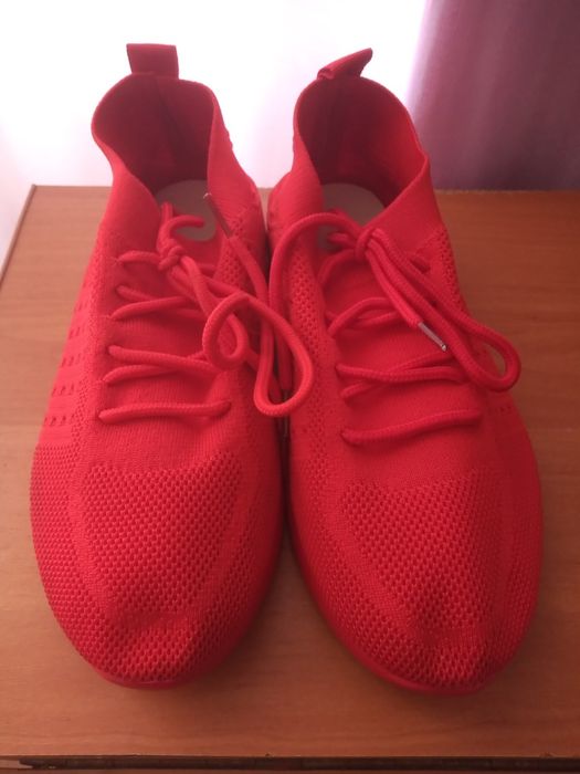 Кросівки 39 розмір