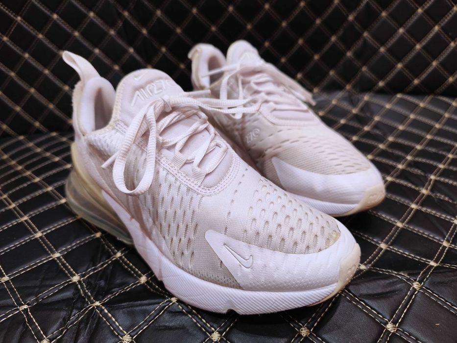 Кроси Nike Air Max 270 - 38 (24см)