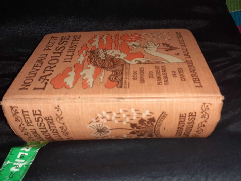 Dicionário  Nouveau Petit Larousse Illustré 1940