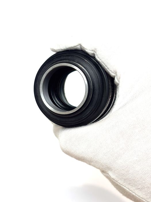Jupiter-9 85mm f/2 (M39)