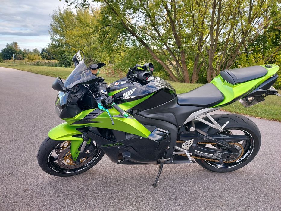 Honda cbr 600rr pc40