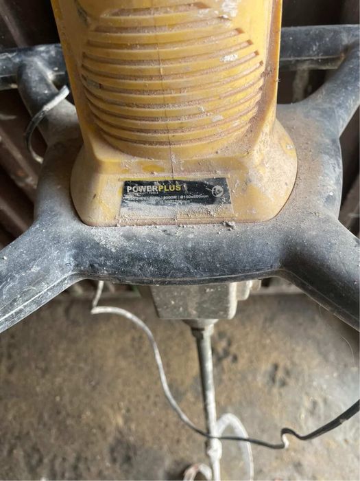 Misturador de massa em bom estado