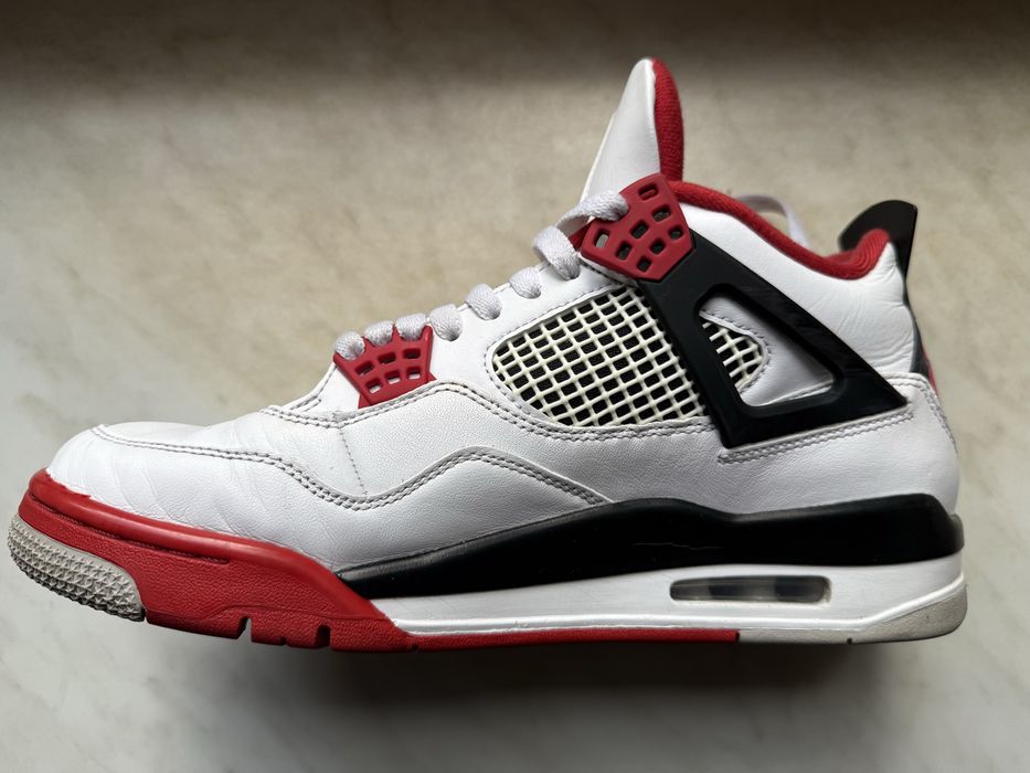 Jordan IV Fire Red 2020 43