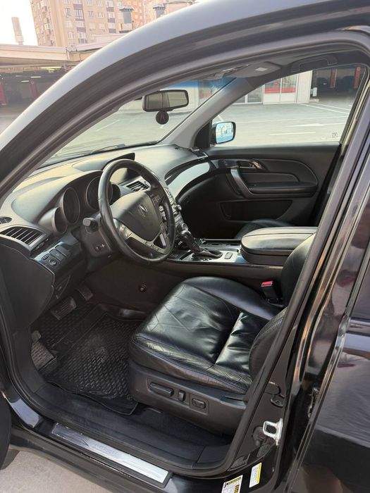 Продаю Acura mdx