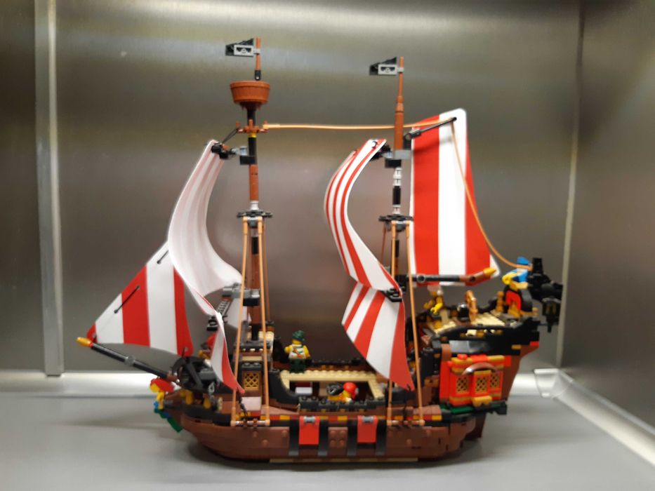 NOWE żagle w czerwone pasy z tkaniny LEGO 31109 Statek Pirates