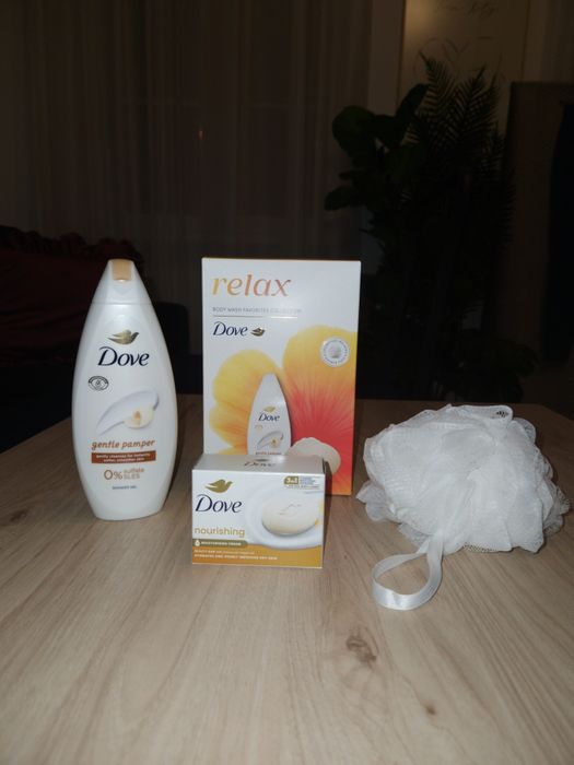 Dove zestaw prezentowy upominkowy relax żel + kostka myjąca + myjka