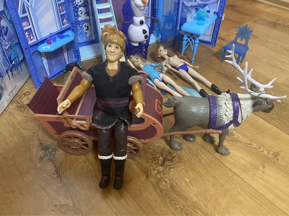 Замок Холодне серце (Ельза,Анна,Олаф,Крістоф,Свен)