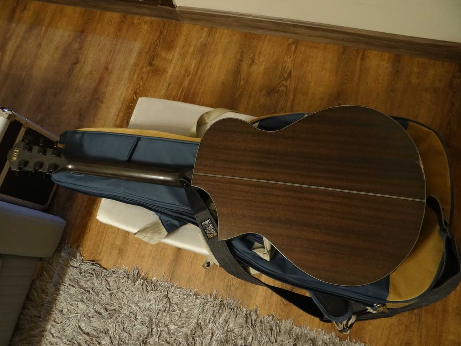 Gitara elektroakustyczna AEWC32FM + pokrowiec