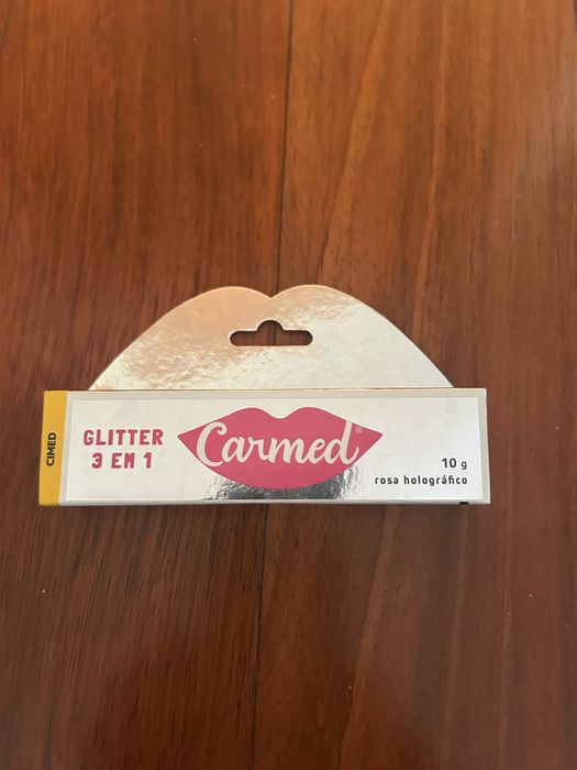 Carmed 3 em 1 hidratante labial