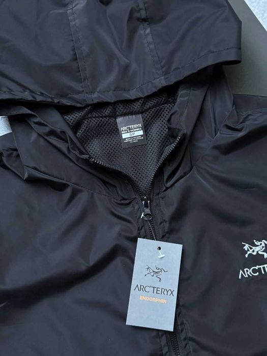 Черная куртка Arcteryx GoreTex » БЕЗ ПЕРЕДПЛАТ » Ветровка Артерикс